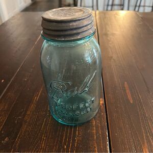 Antique Mason Jar (Quart)